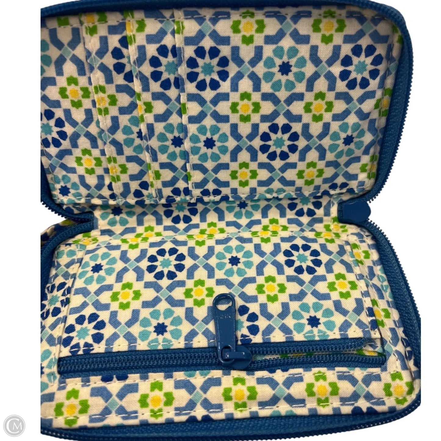 Wristlet By Vera Bradley, Size: Small