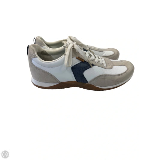 Shoes Sneakers By Dr Scholls In White, Size: 9