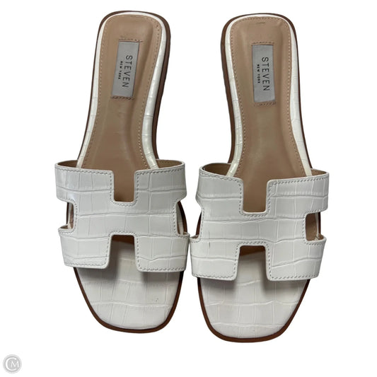 Sandals Flats By Steve Madden In White, Size: 8.5