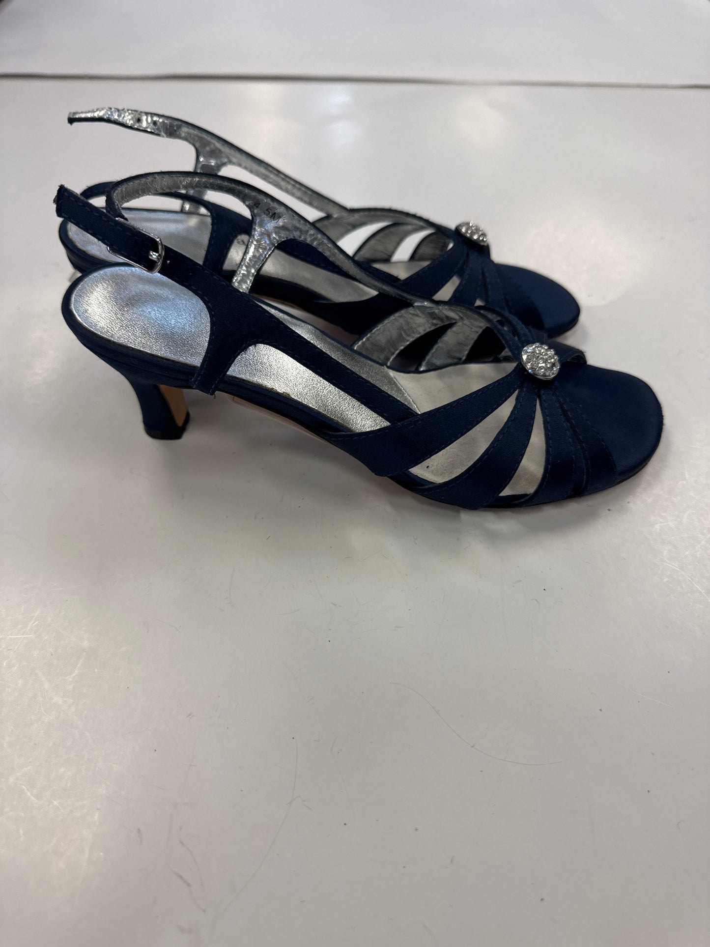 Shoes Heels Stiletto By Cmc In Navy, Size: 5