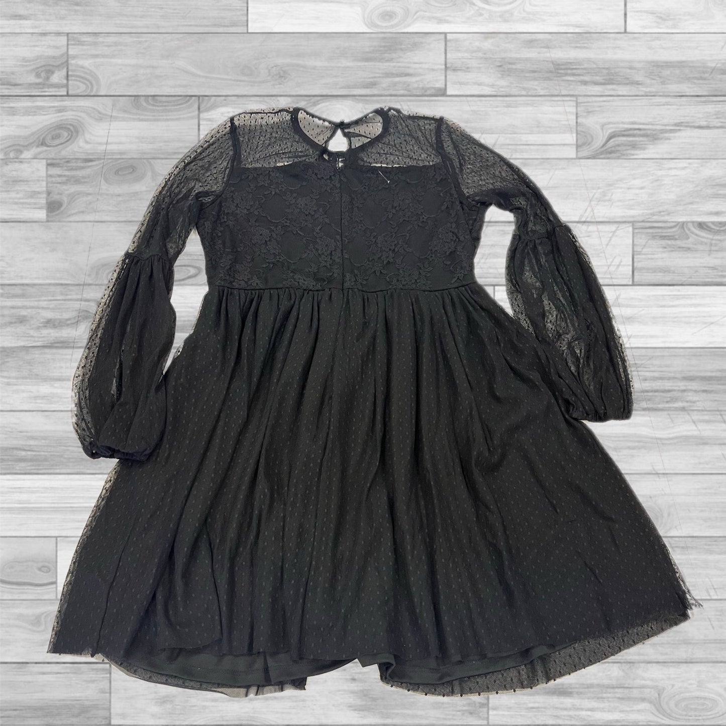 Dress Casual Short By Disney Store In Black, Size: Xl