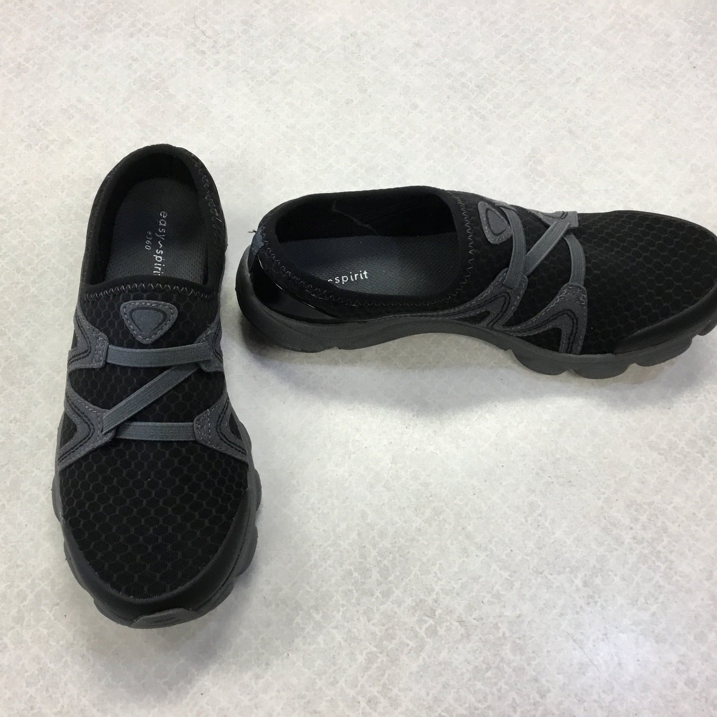 Shoes Athletic By Easy Spirit In Black & Grey, Size: 8