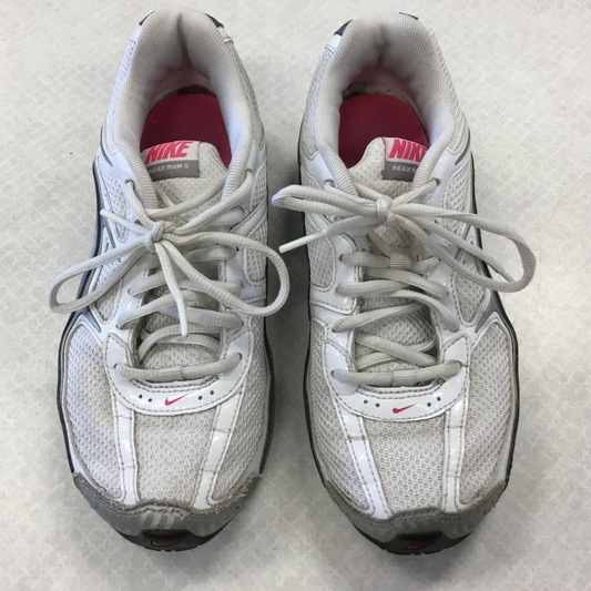 Shoes Athletic By Nike  Size: 6