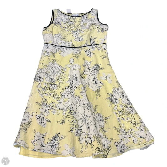 Dress Casual Short By Adrianna Papell In Yellow, Size: 14