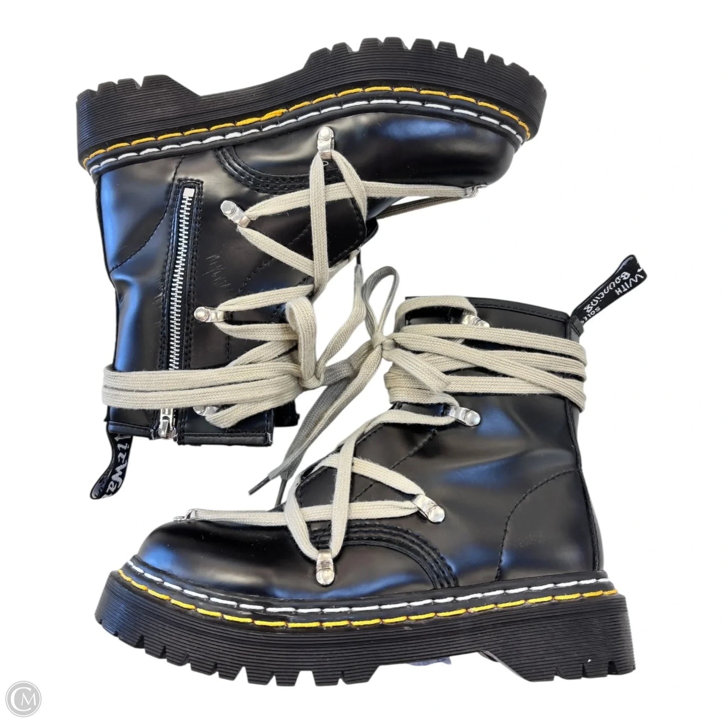 Boots Ankle Flats By Dr Martens In Black, Size: 7