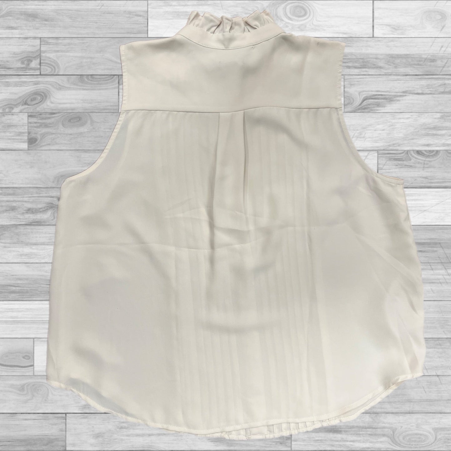 Top Sleeveless By Ann Taylor In Cream, Size: Lp