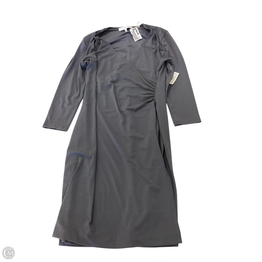 Dress Casual Short By Clothes Mentor In Grey, Size: 10