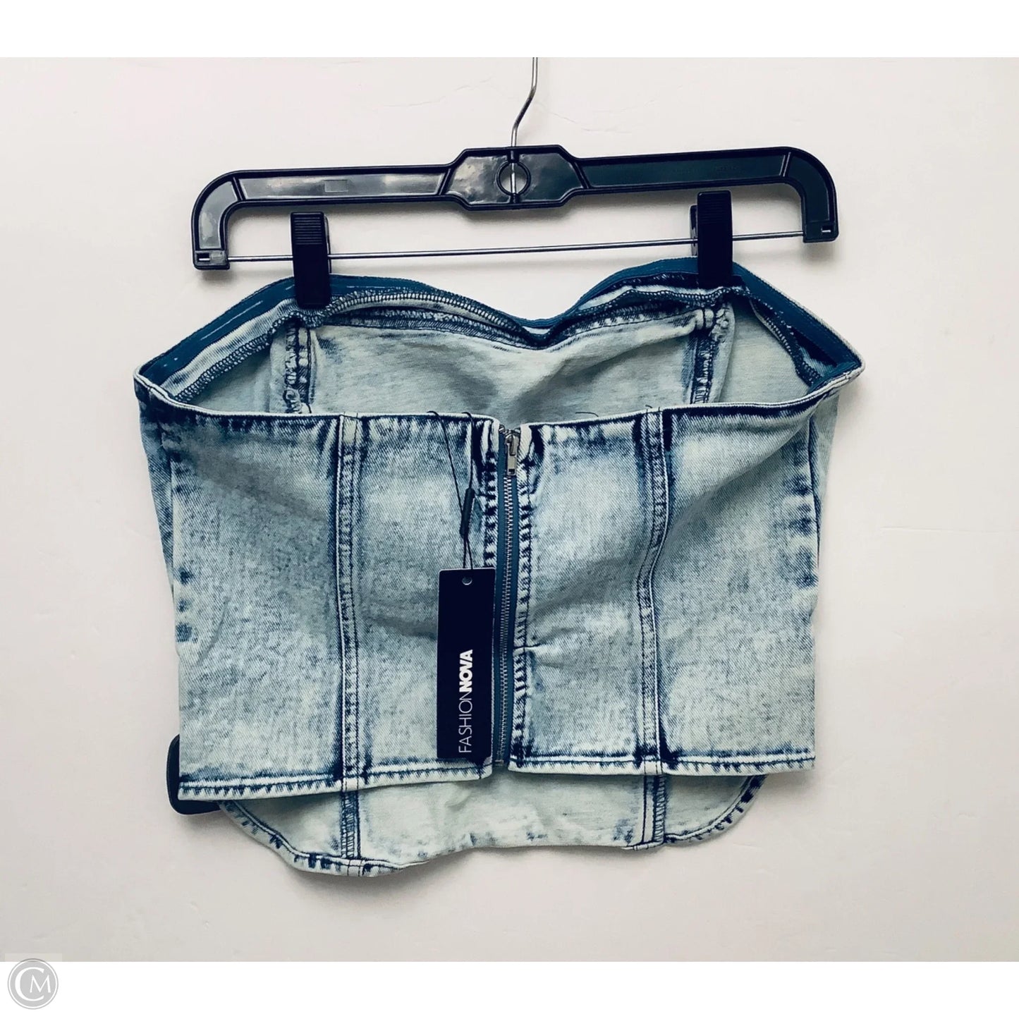 Top Sleeveless By Fashion Nova In Blue Denim, Size: M