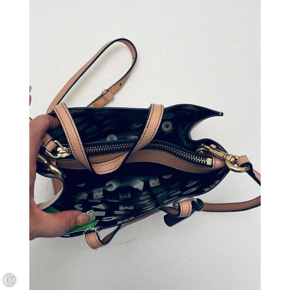Handbag Luxury Designer By Marc Jacobs, Size: Medium