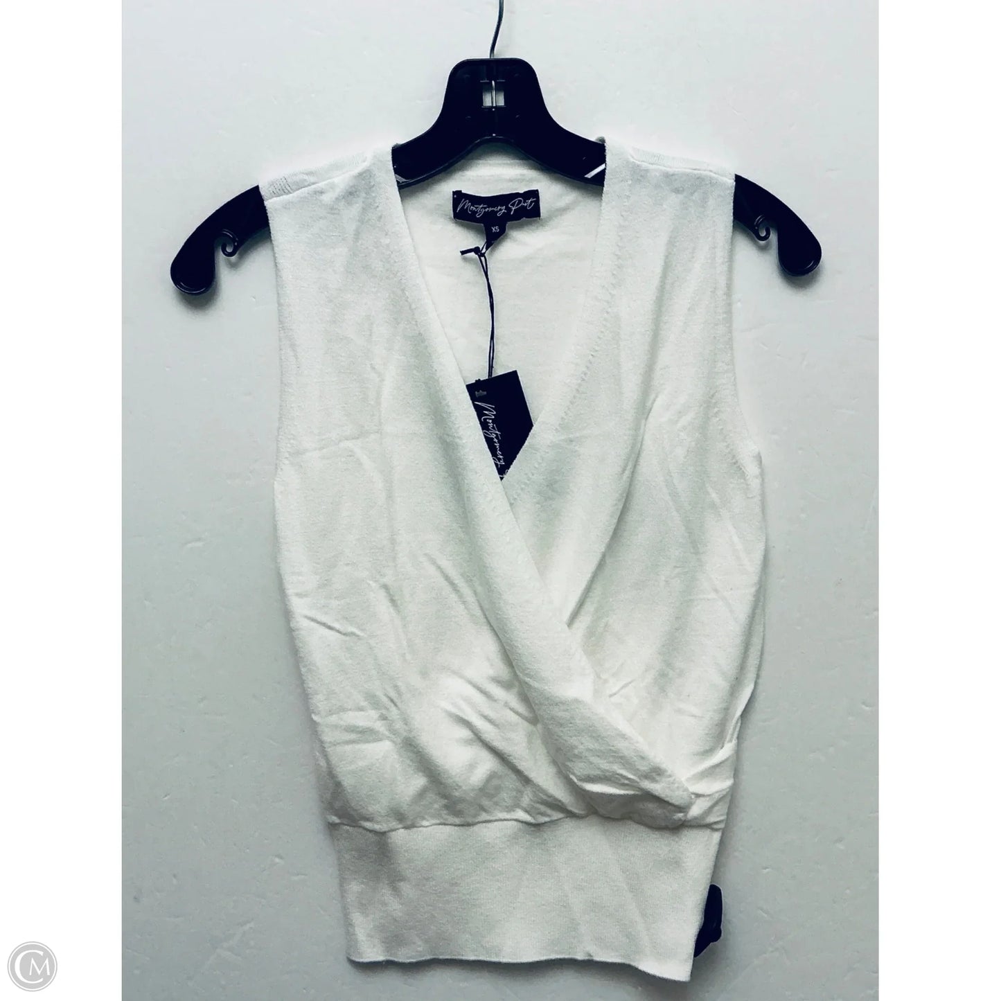 Top Sleeveless By Cmc In White, Size: Xs