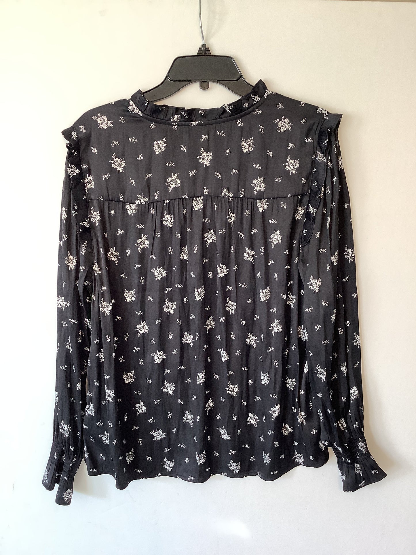 Top Long Sleeve By Gap In Black, Size: L