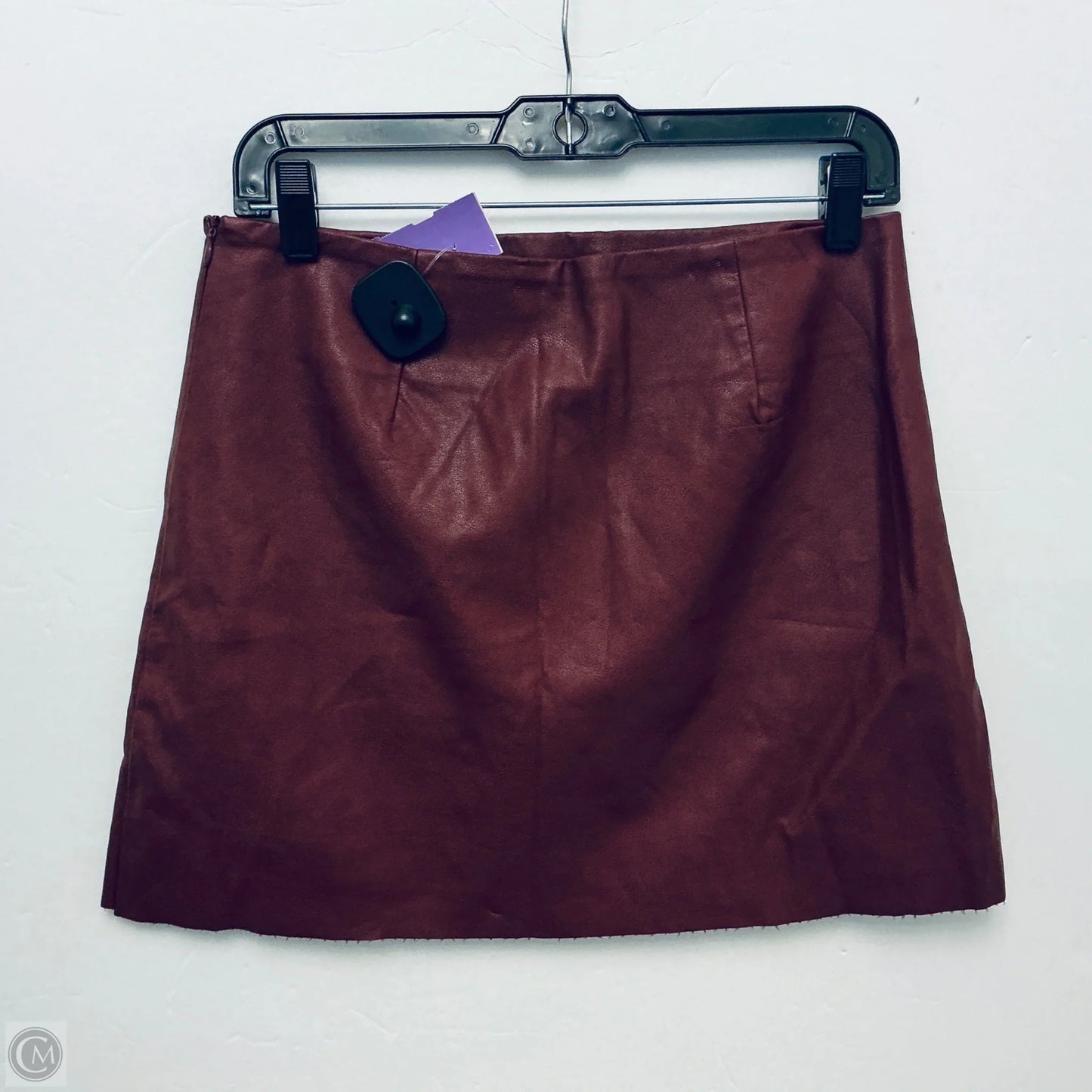Skirt Mini & Short By Dee Elly In Maroon, Size: M