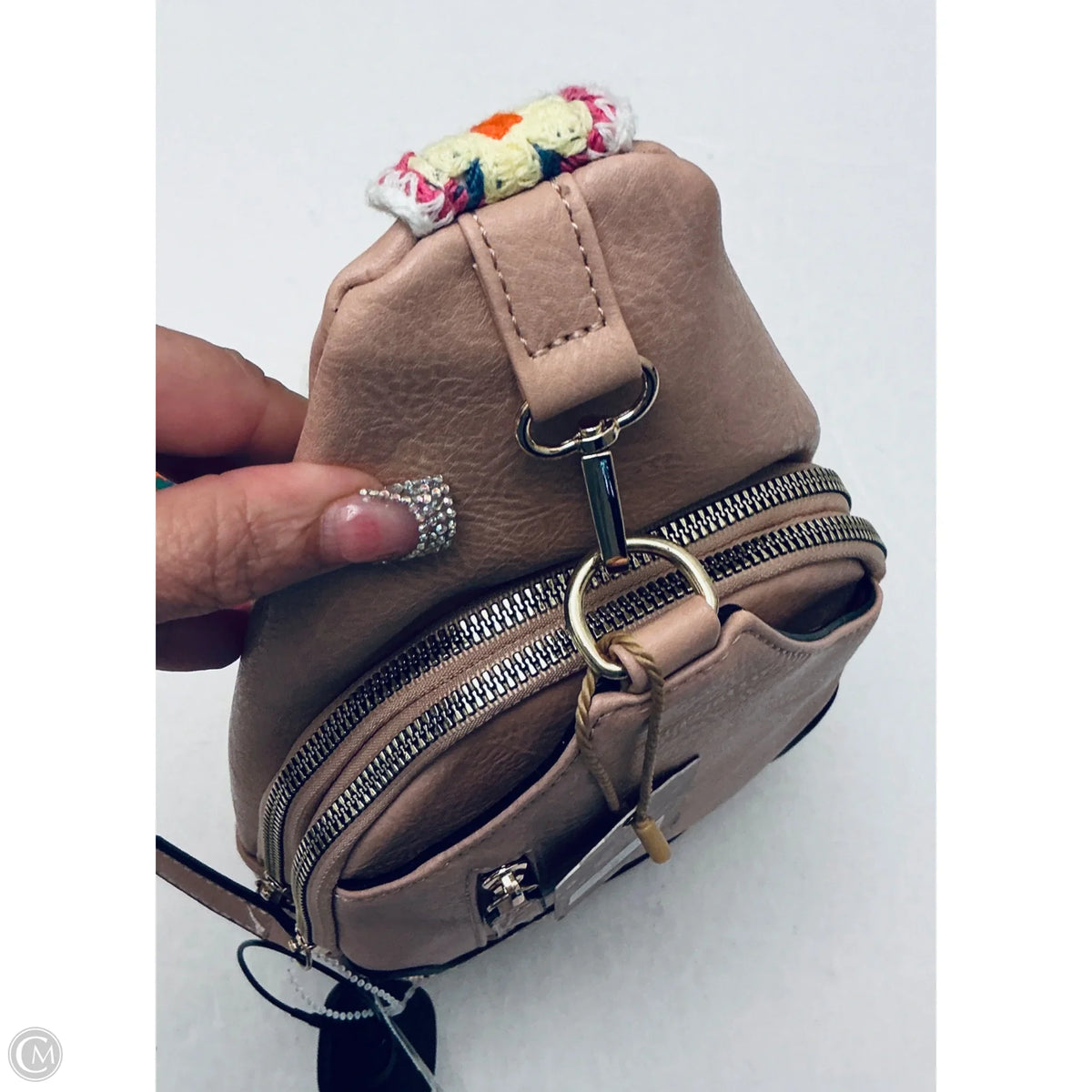 Crossbody By Clothes Mentor, Size: Large