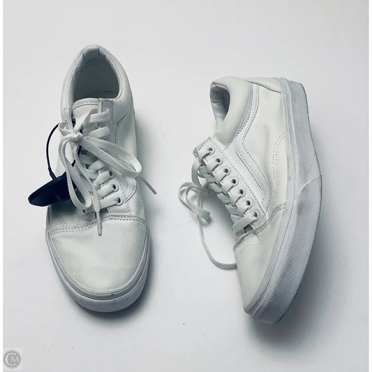 Shoes Sneakers By Vans In White, Size: 10