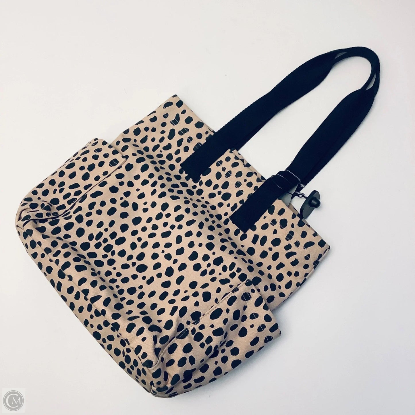 Tote By Universal Thread, Size: Medium