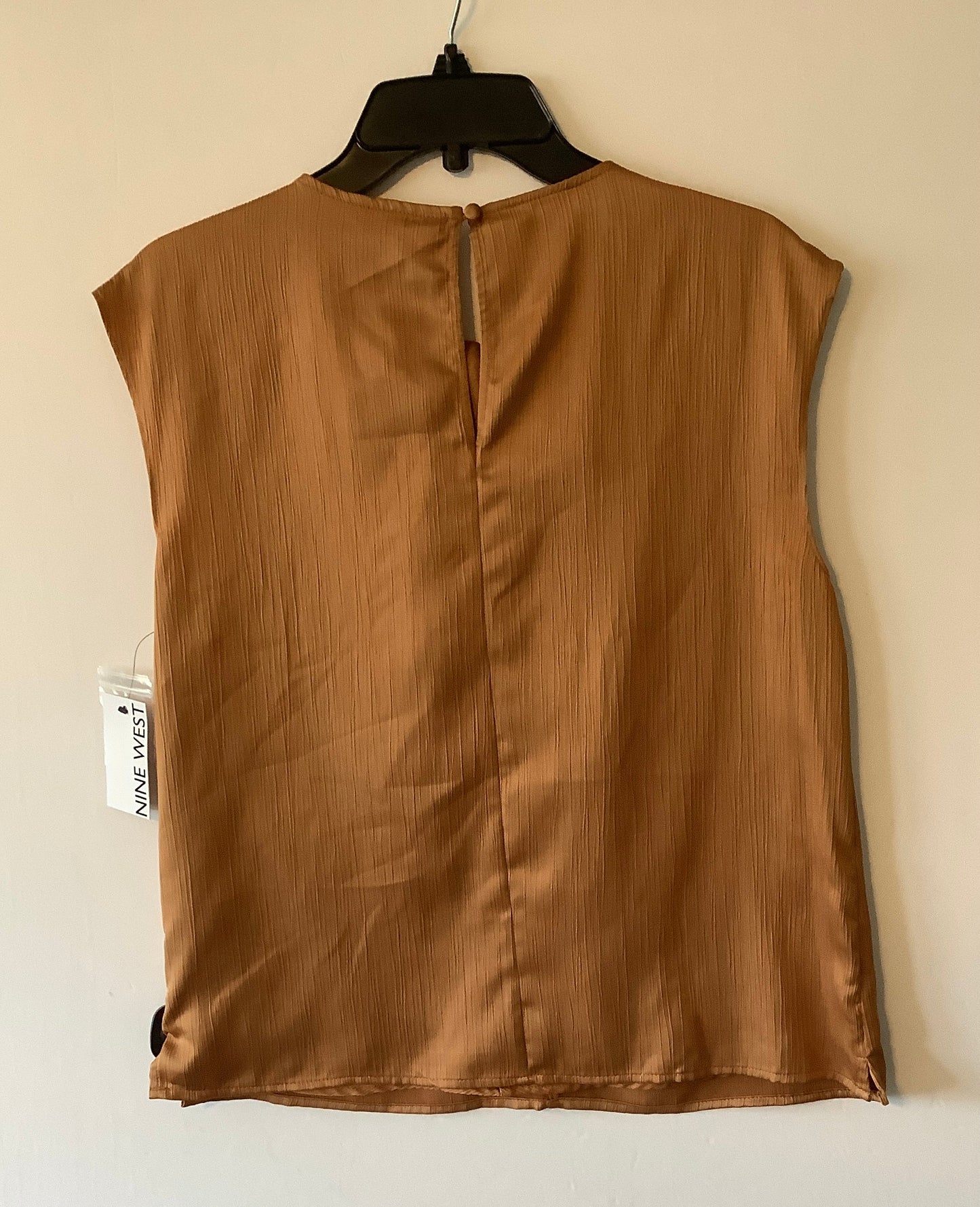 Top Sleeveless By Nine West Apparel In Brown, Size: M