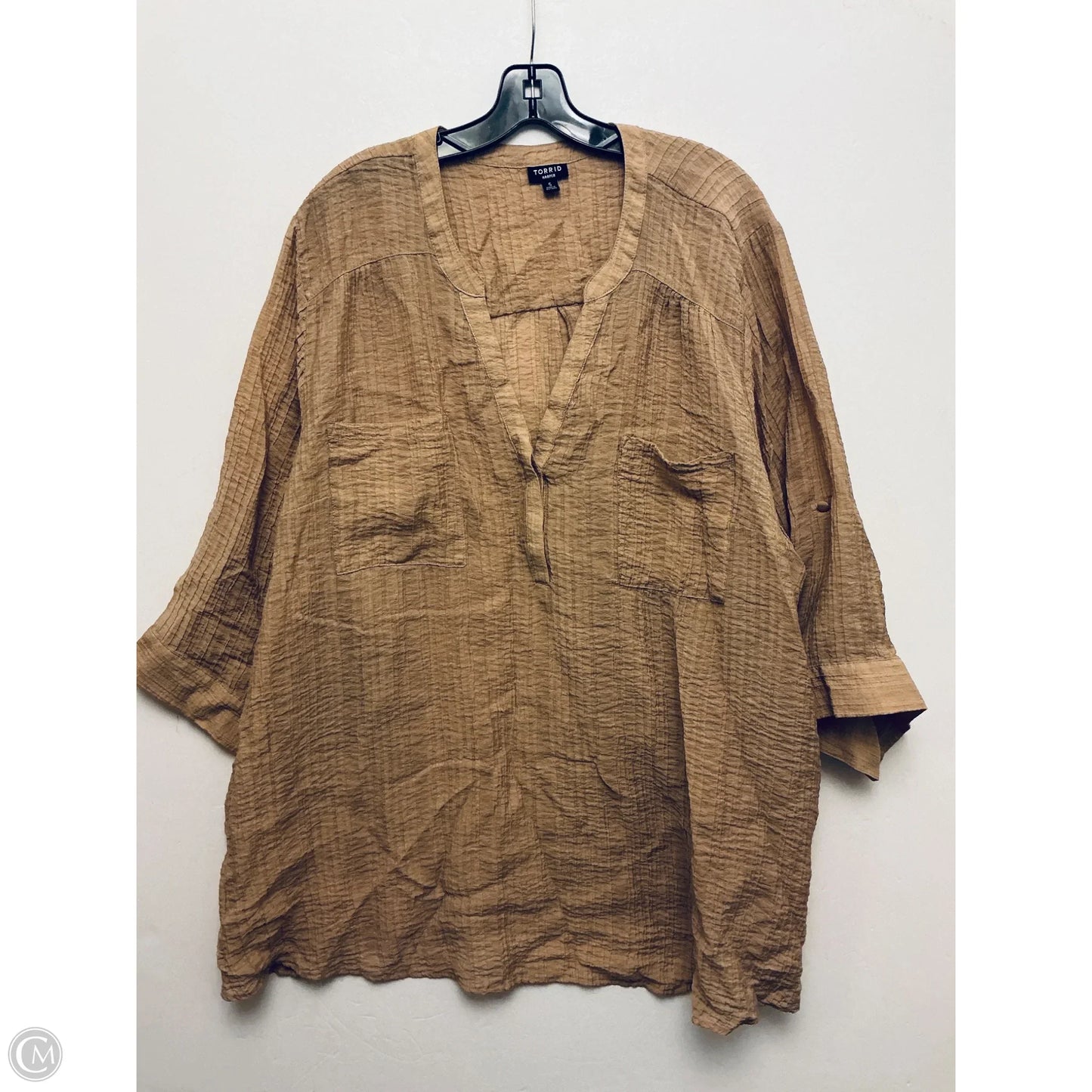 Top Long Sleeve By Torrid In Cream, Size: 3x