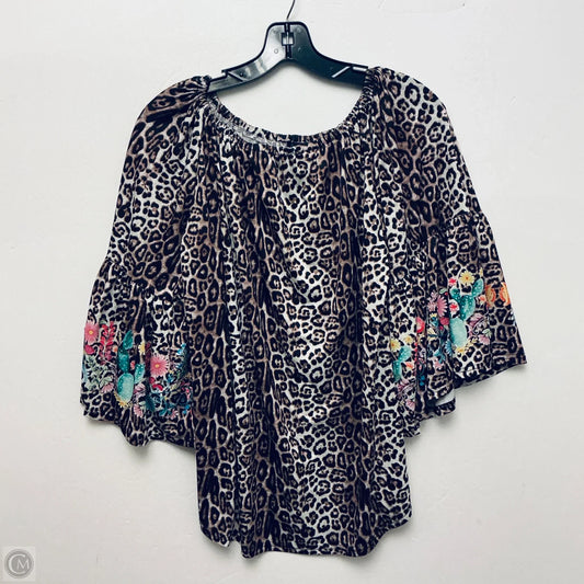 Top Long Sleeve By Clothes Mentor In Animal Print, Size: S