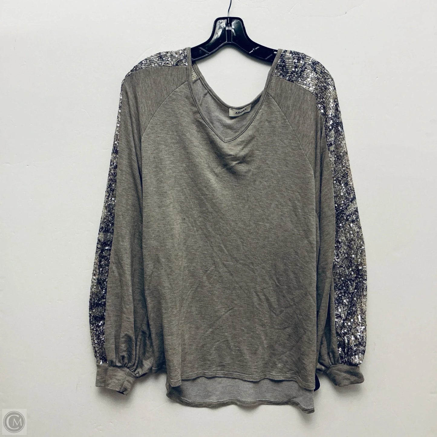 Top Long Sleeve By Adora In Grey, Size: S