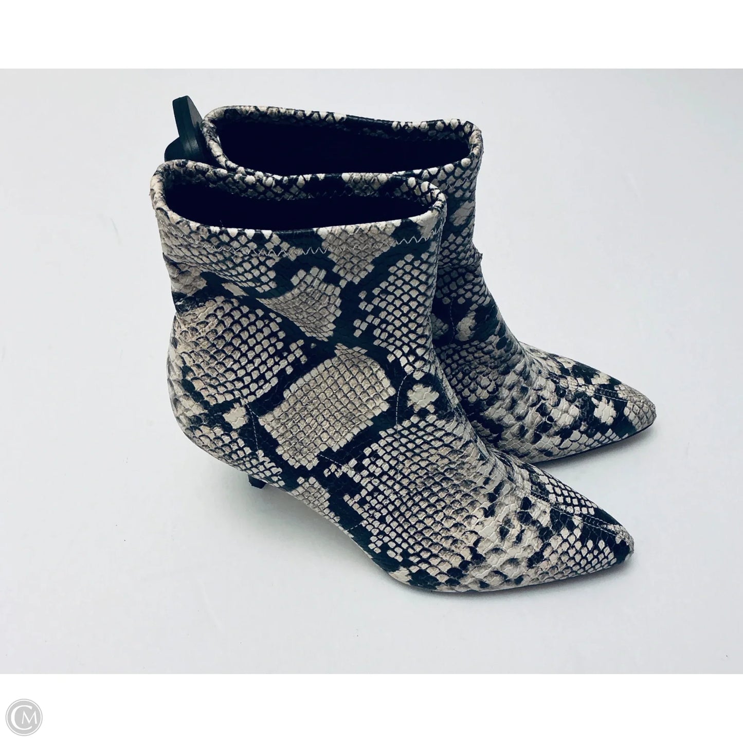 Boots Ankle Heels By Vince Camuto In Animal Print, Size: 6