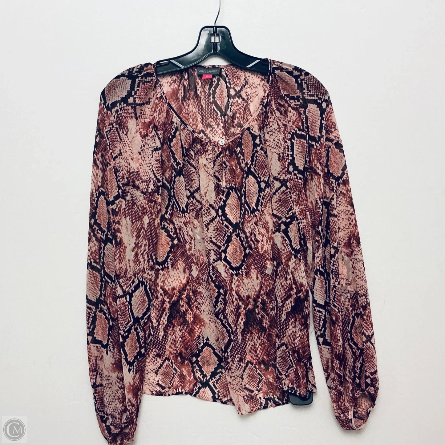 Top Long Sleeve By Vince Camuto In Animal Print, Size: L