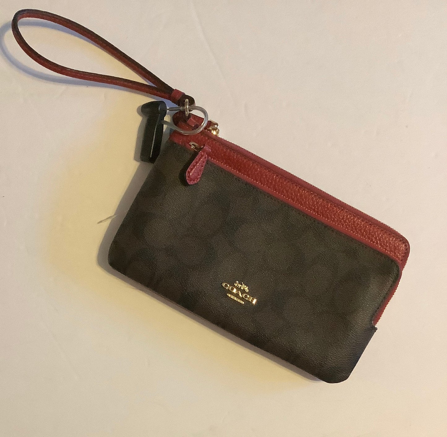 Wristlet Designer By Coach, Size: Medium