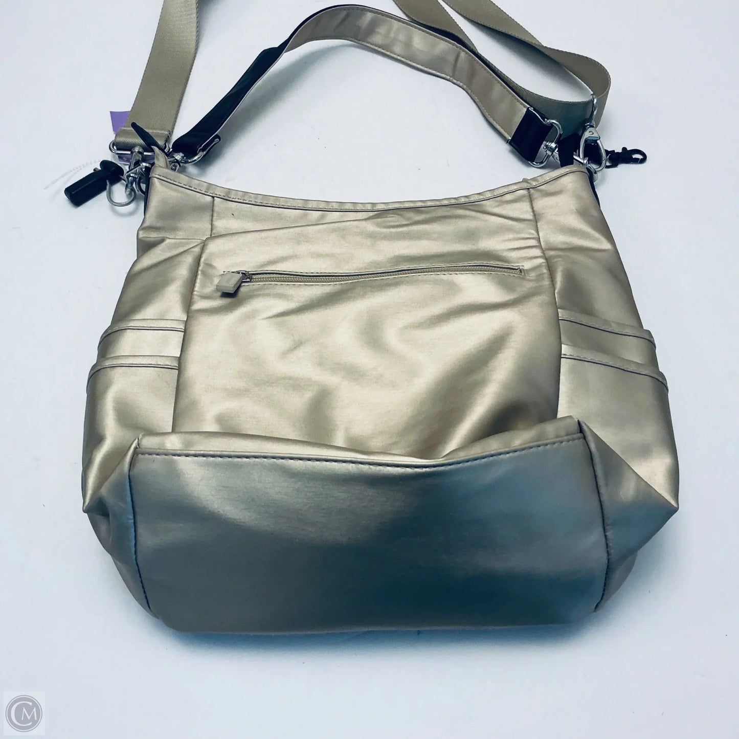 Crossbody By Clothes Mentor, Size: Medium