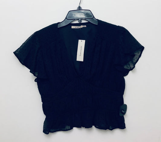 Top Short Sleeve By Francesca’s In Black, Size: S