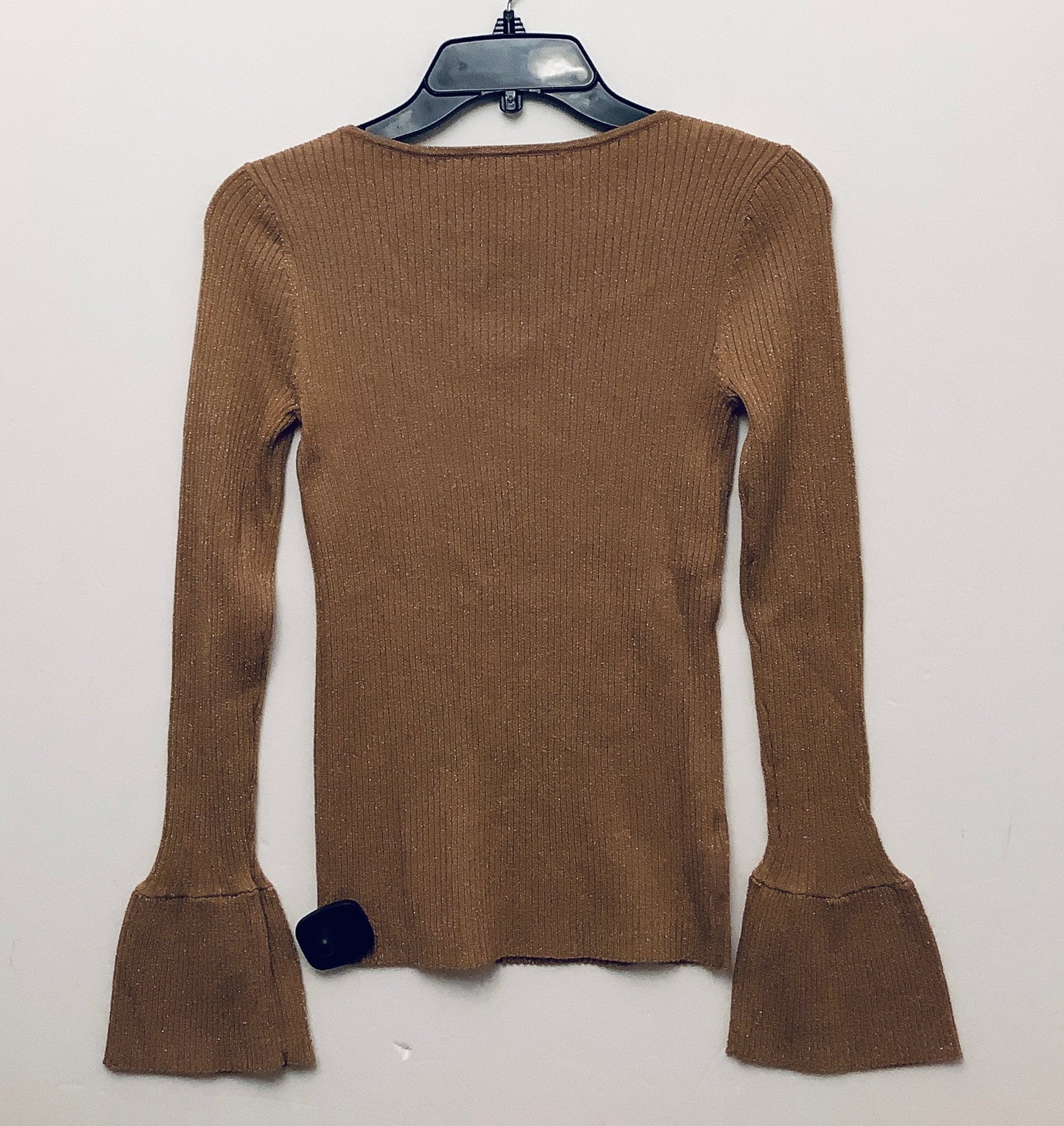 Top Long Sleeve Basic By Loft In Beige, Size: Xs