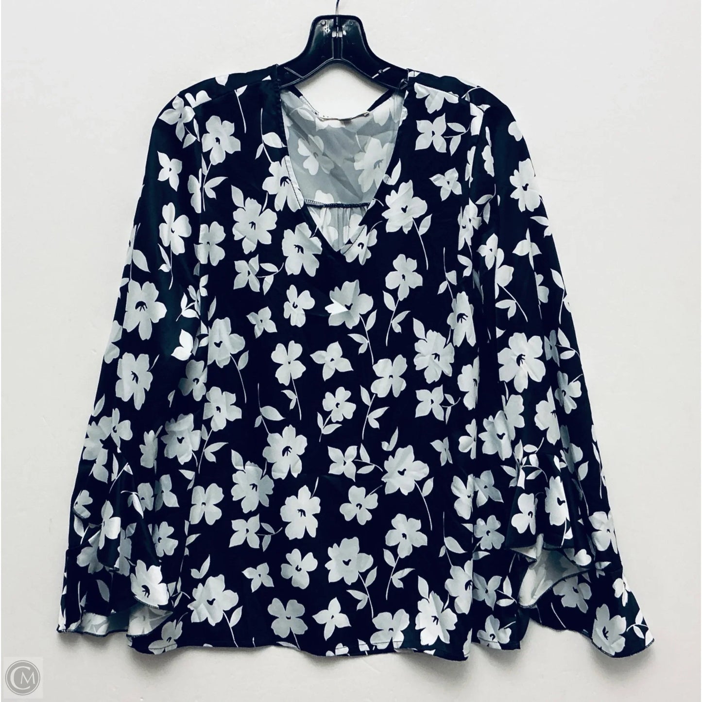 Top Long Sleeve By Haptics In Black, Size: M