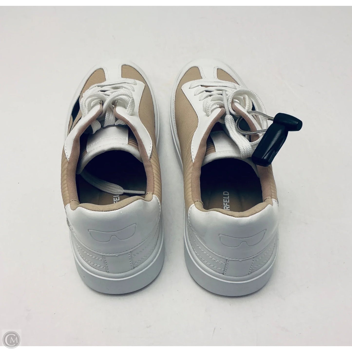 Shoes Designer By Karl Lagerfeld In White, Size: 11