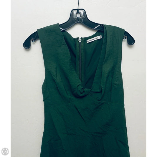 Dress Casual Short By Abercrombie And Fitch In Green, Size: S