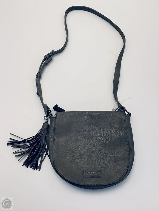 Handbag By Clothes Mentor  Size: Medium