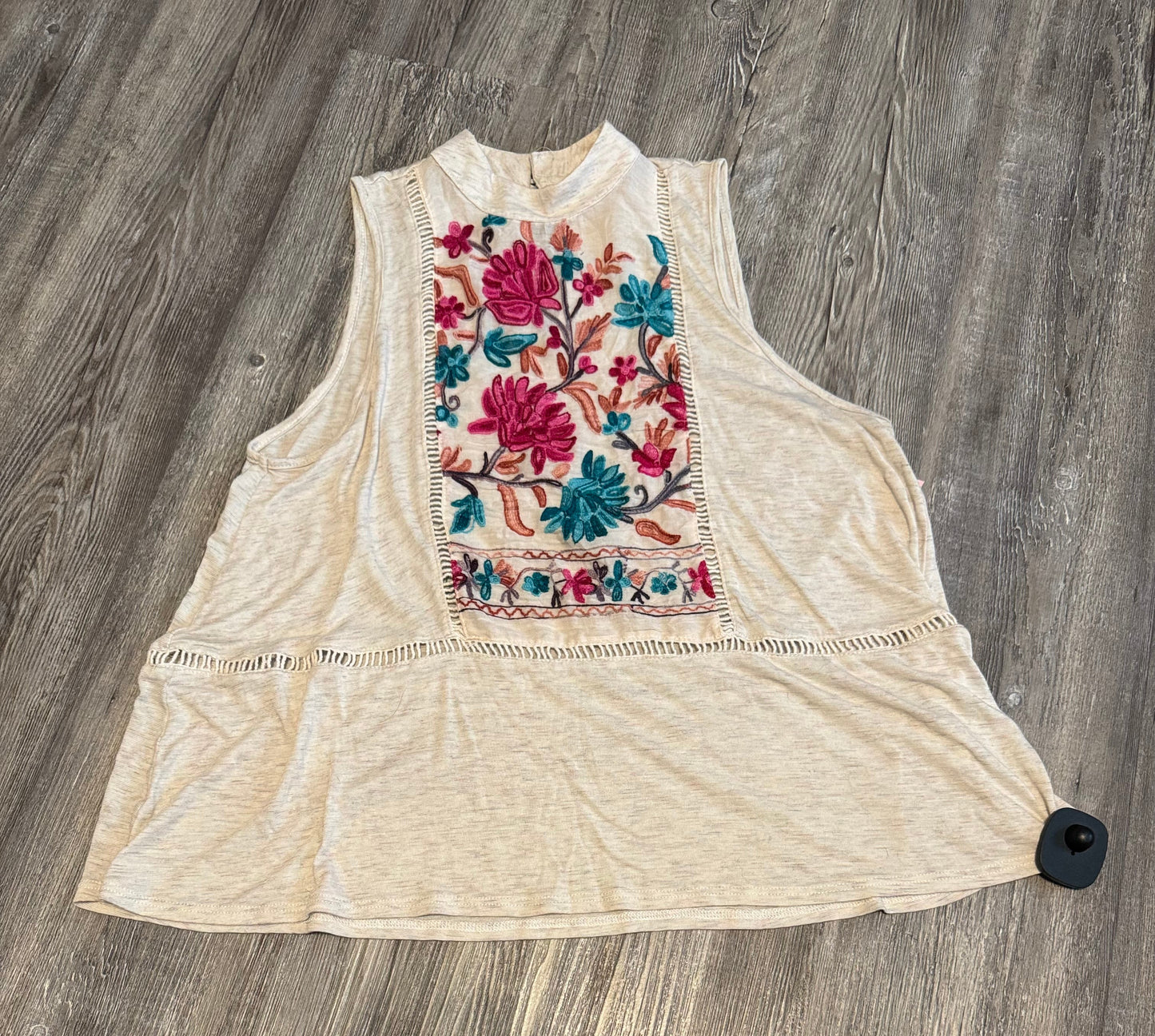 Top Sleeveless By Hummingbird  Size: L