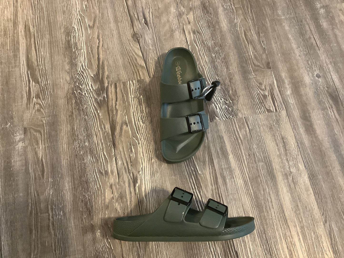 Green Sandals Flats Clothes Mentor, Size 6