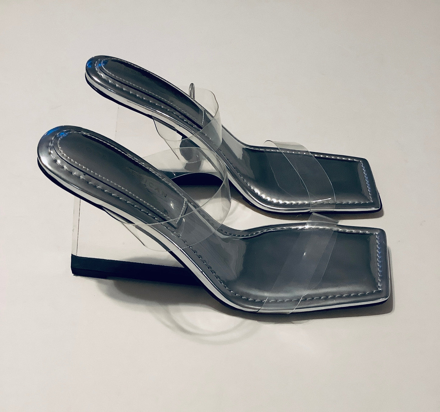 Sandals Heels Wedge By Good American In Silver, Size: 8