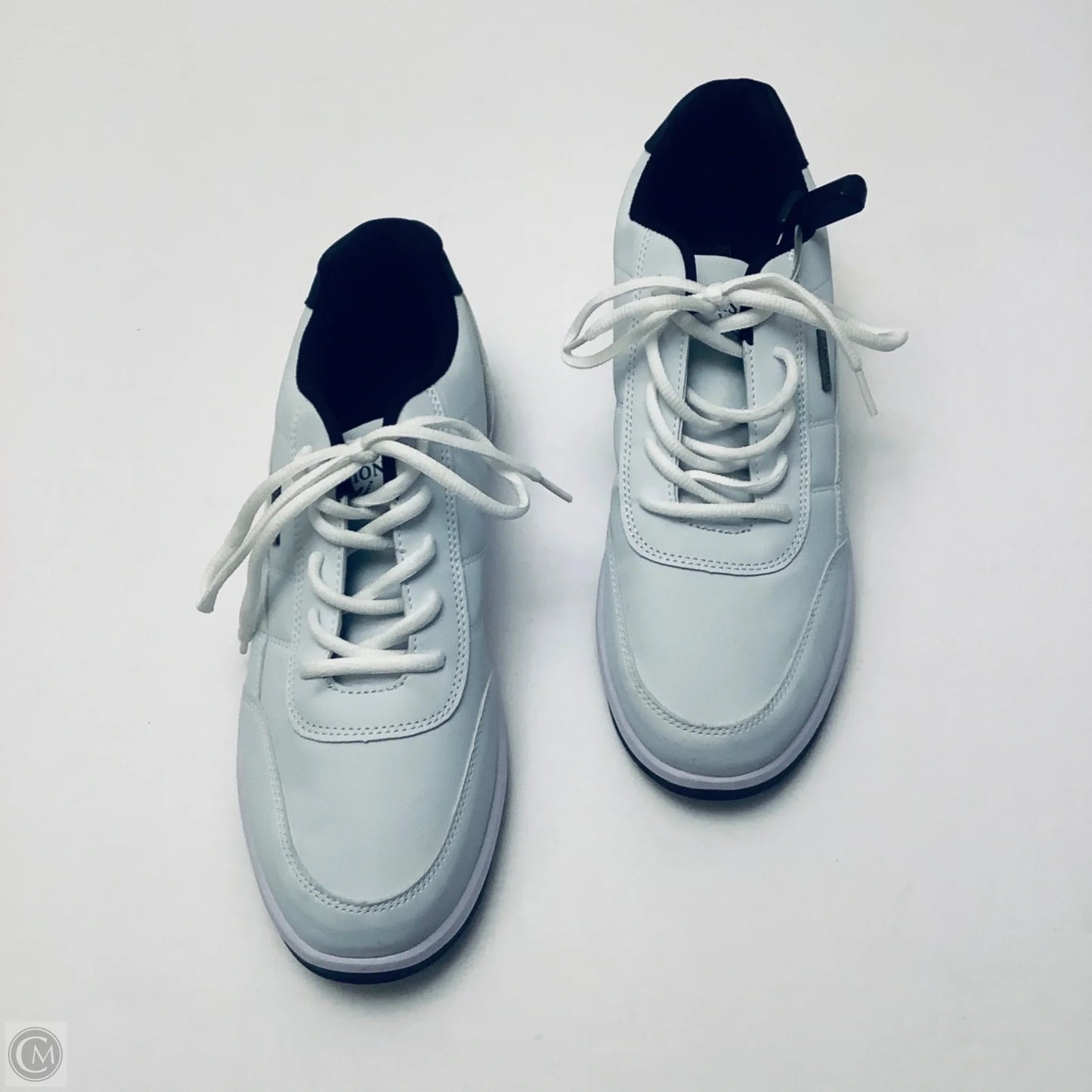 Shoes Sneakers By Fashion Bug In White, Size: 8.5
