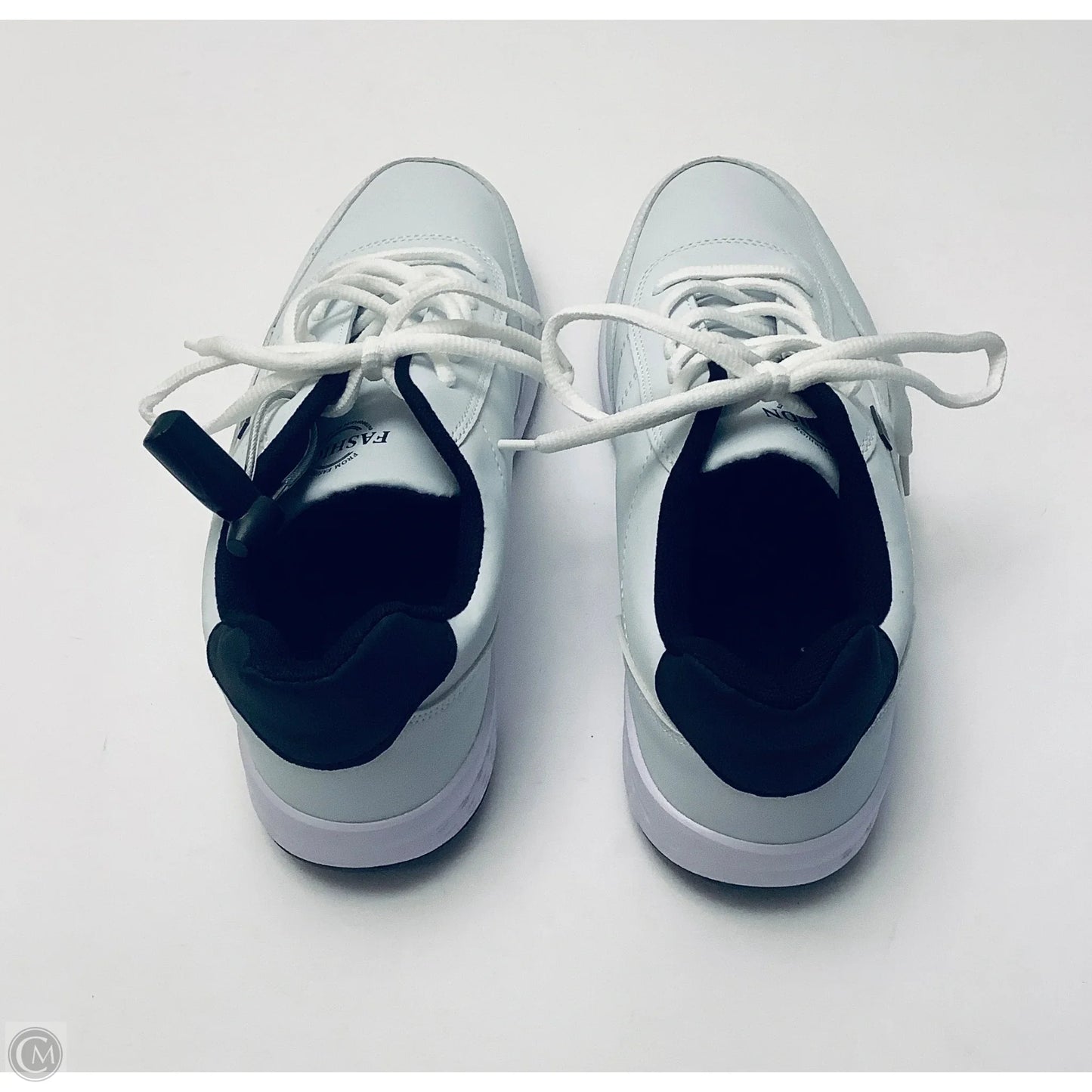 Shoes Sneakers By Fashion Bug In White, Size: 8.5