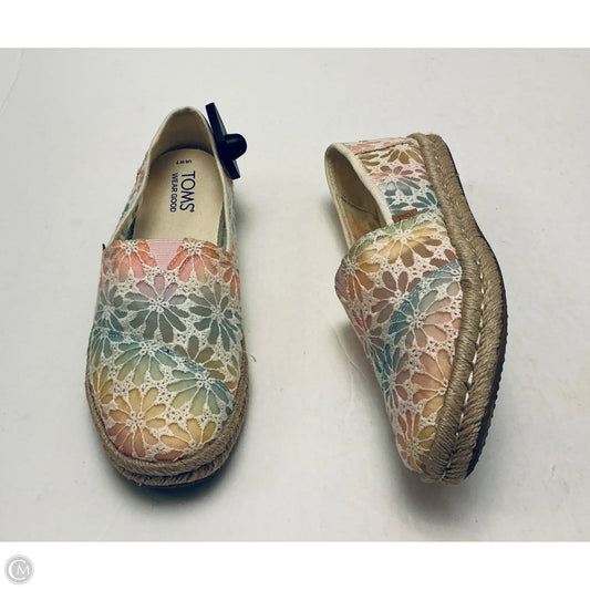 Shoes Flats By Toms In White, Size: 7