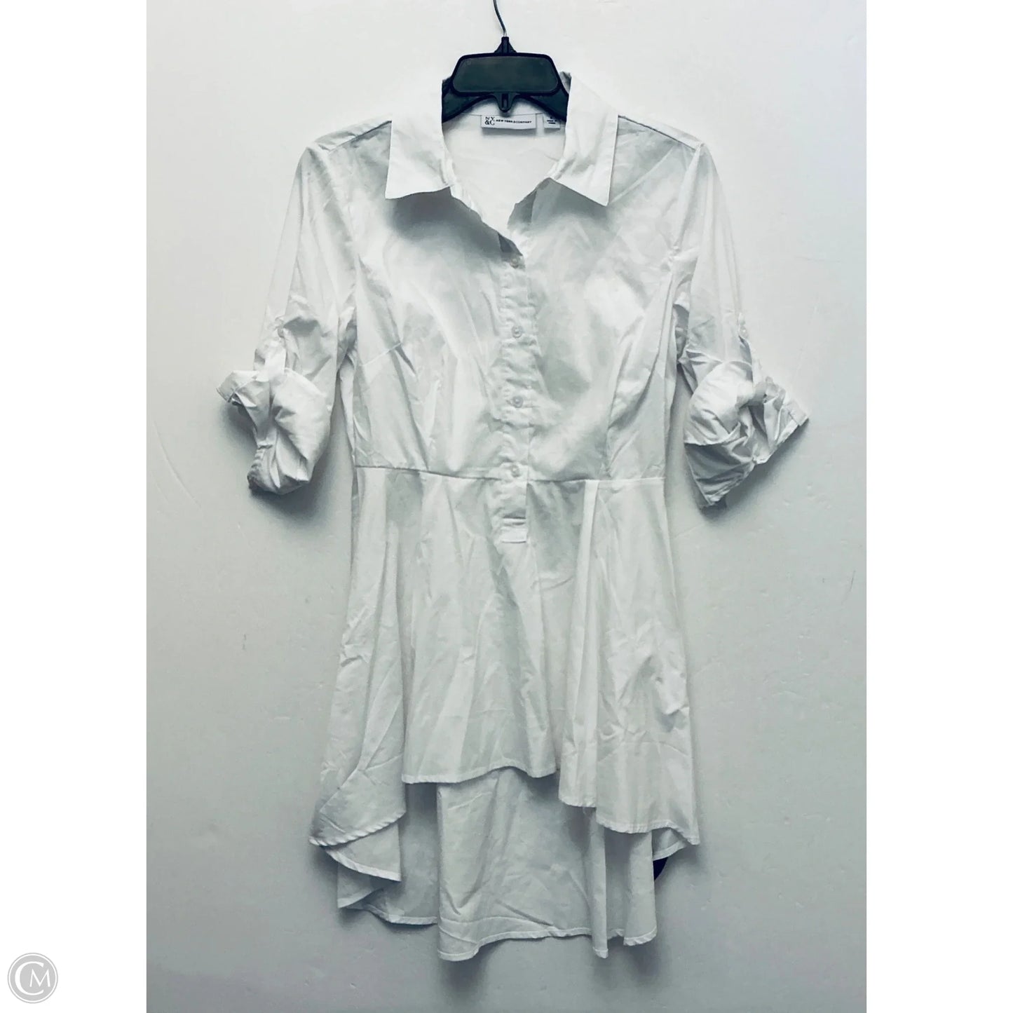 Top Short Sleeve By New York And Co In White, Size: S