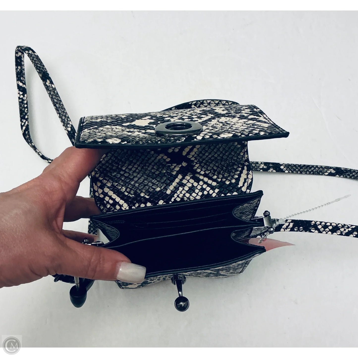 Handbag By Cmf, Size: Small