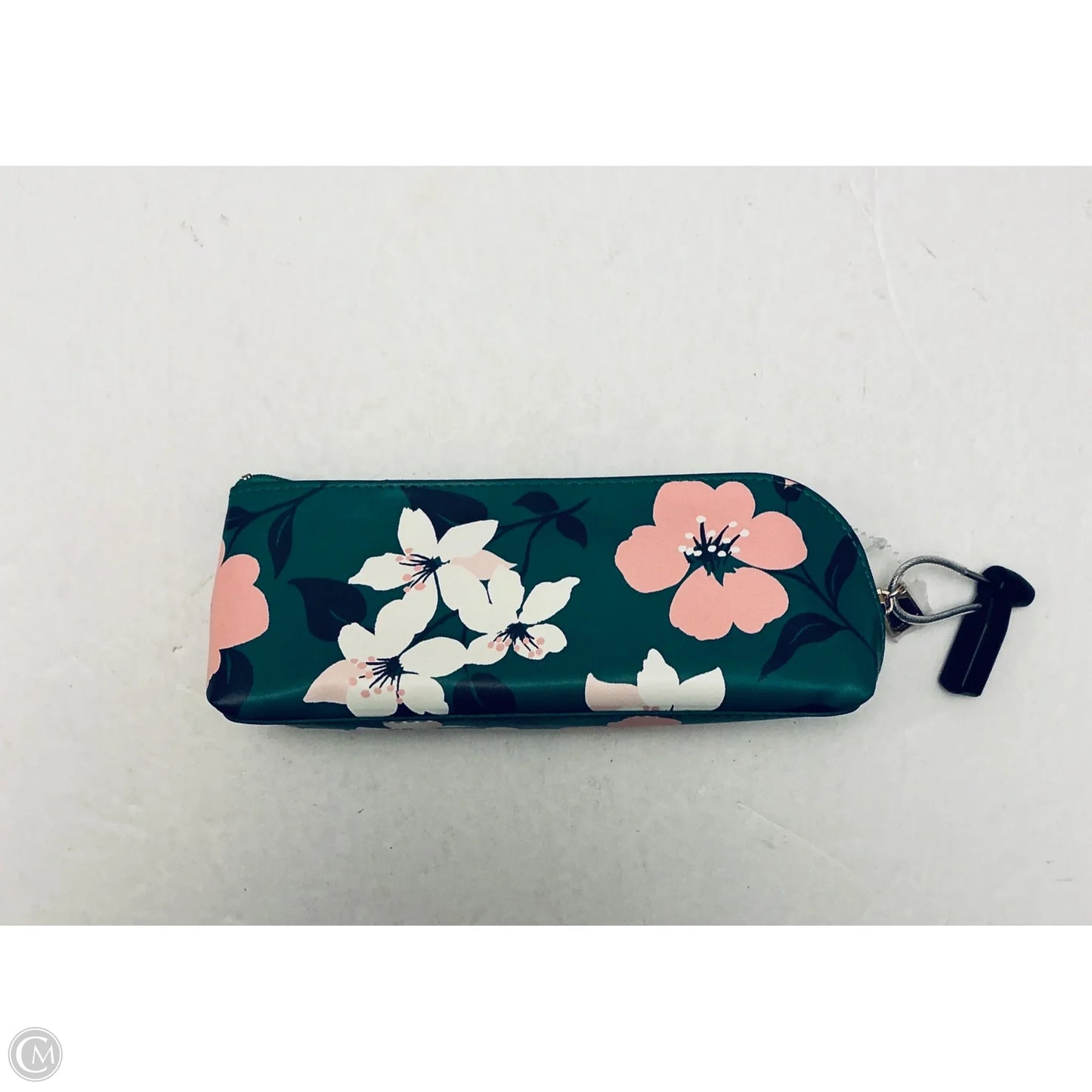 Makeup Bag Designer By Kate Spade, Size: Small