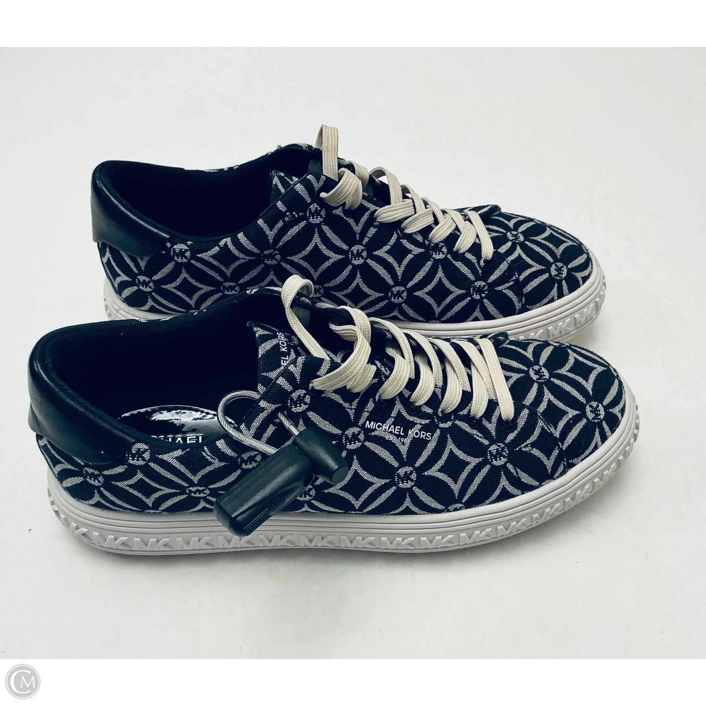 Shoes Sneakers By Michael By Michael Kors In Black & White, Size: 6
