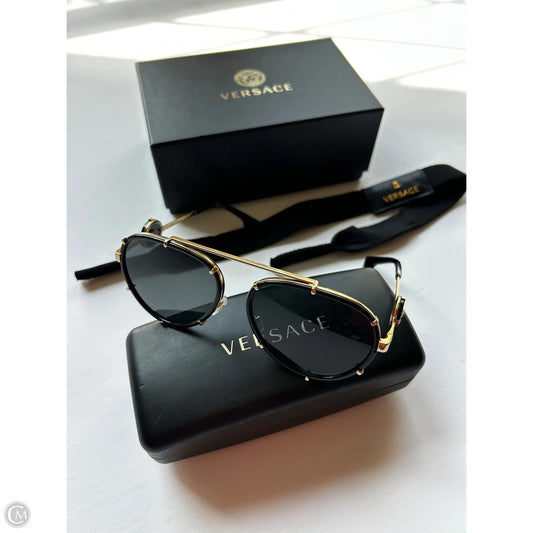 Sunglasses Luxury Designer By Versace, Size: Small