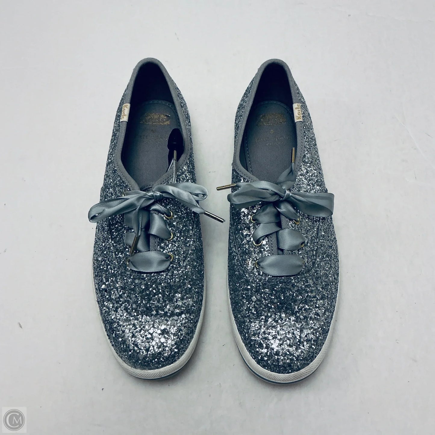 Shoes Designer By Kate Spade In Silver, Size: 8