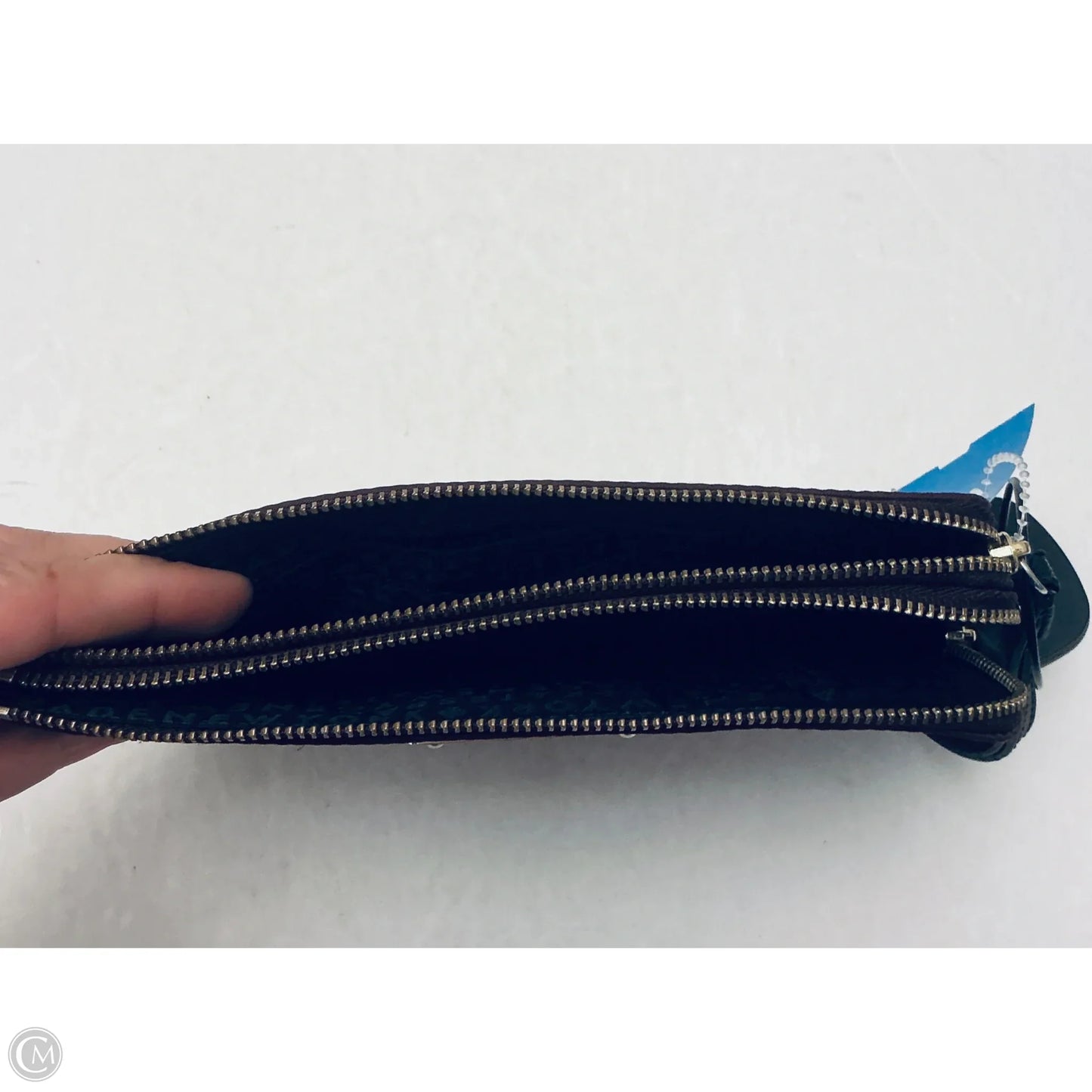 Wristlet Designer By Kate Spade, Size: Small