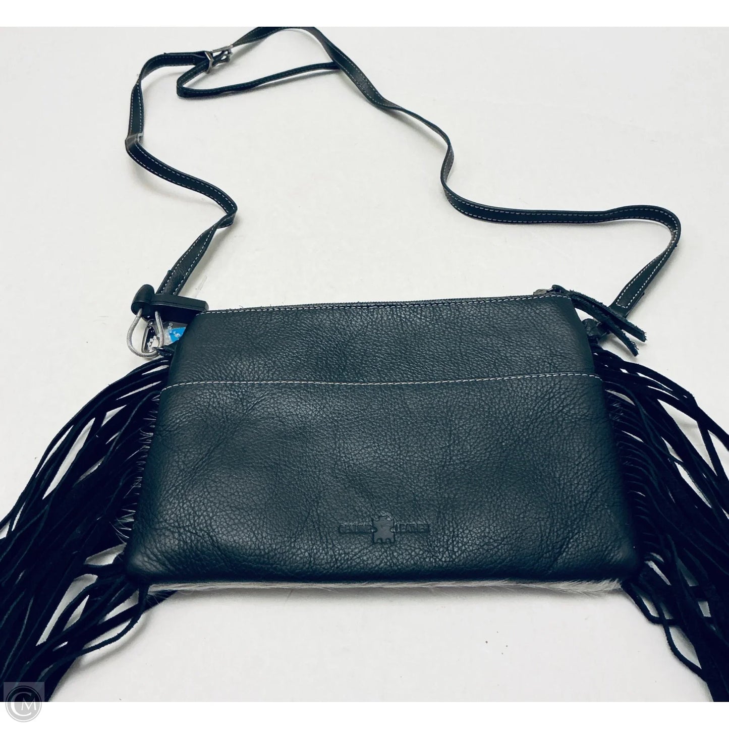 Crossbody By Clothes Mentor, Size: Medium