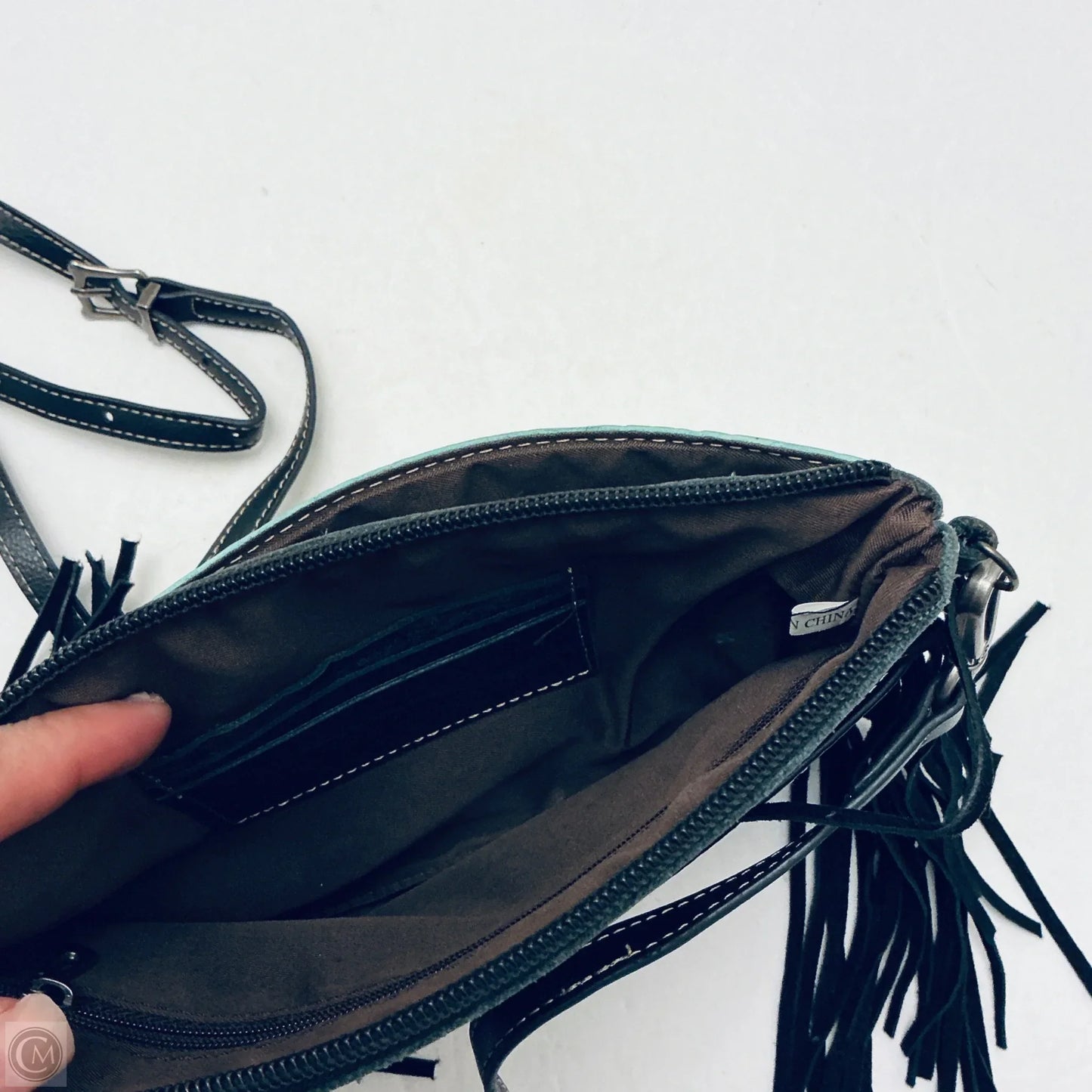 Crossbody By Clothes Mentor, Size: Medium