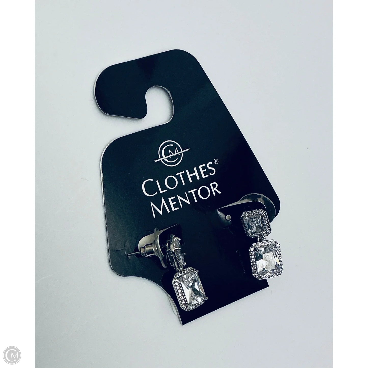 Earrings Dangle/drop By Clothes Mentor