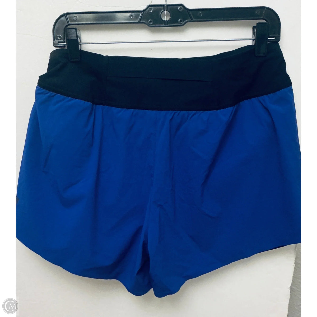 Athletic Shorts By On Cloud In Purple, Size: M